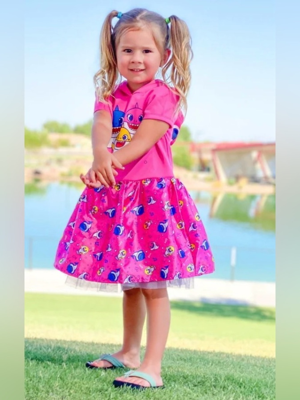 NICKELODEON PINKFONG BABY SHARK GIRLS 3T HOODED SHORT SLEEVE PINK COSTUME DRESS